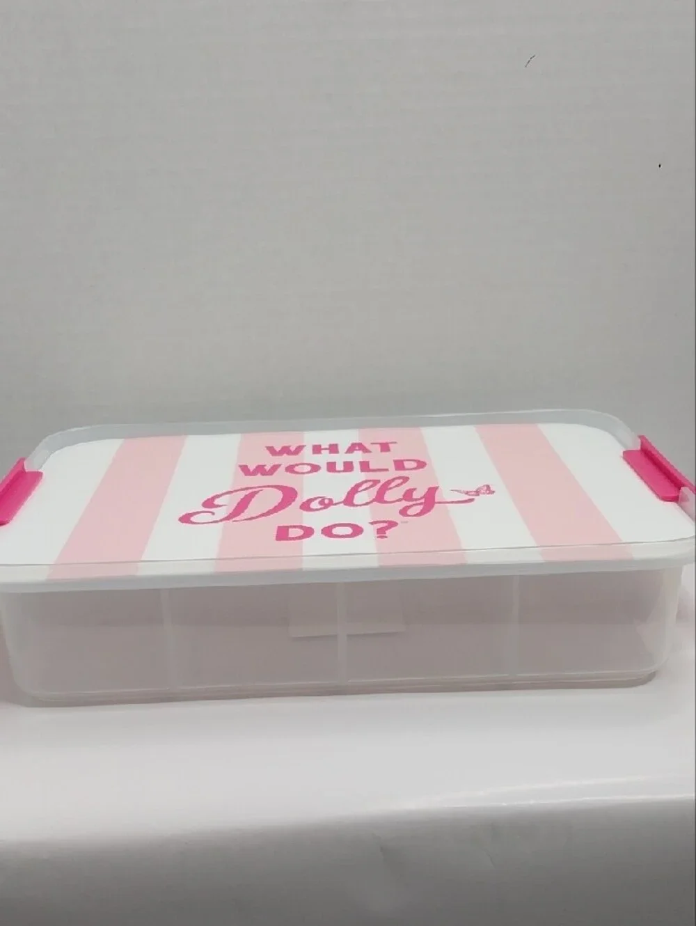 Dolly Parton What Would Dolly Do? Pink Kitchen Set